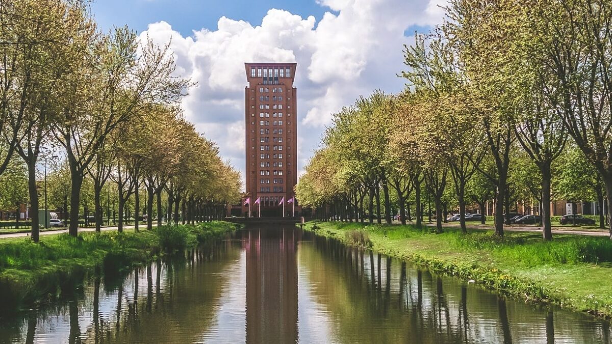 Vacatures-bij-Van-der-Valk-Hotel-Houten-Vacatures